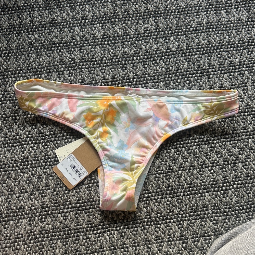 Billabong Skimpy Floral Bikini Bottoms - Picture 5 of 5